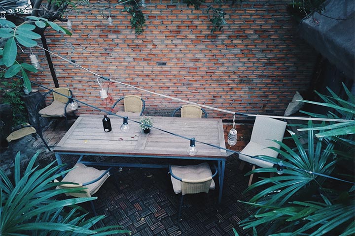 wall patio