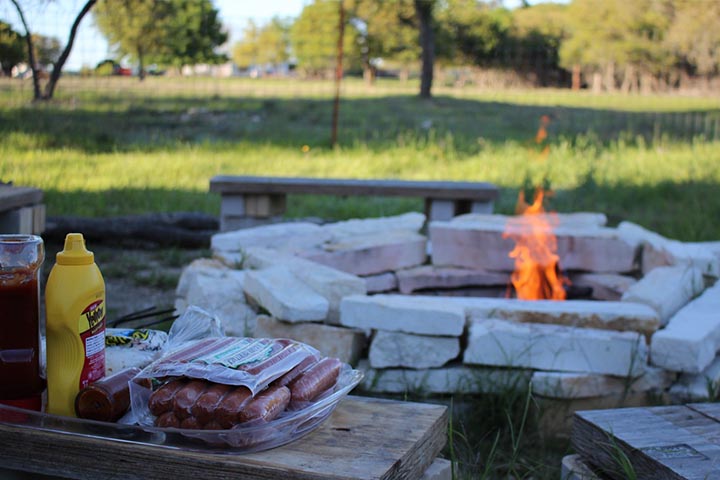 Create Memorable Nights: Stucco & Tile Gas Fire Pit