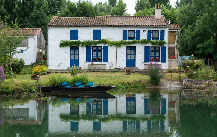 ideas for exterior shutters design