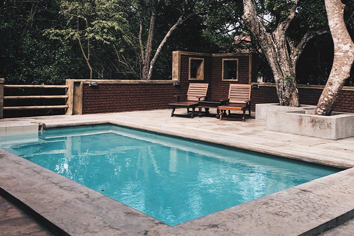 guide to drain swimming pool